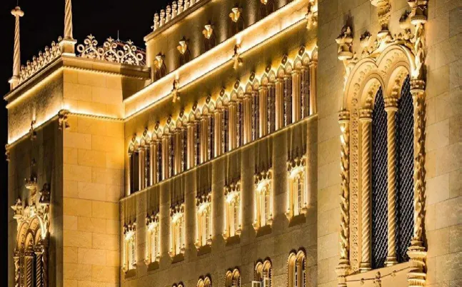 Heritage building facade lighting